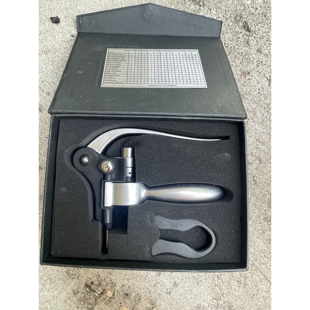 Leed's 1040-01 Wine Companion Lever Corkscrew Set with‎ Foil Cutter and Case